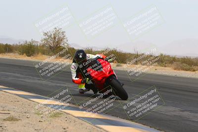 media/Apr-10-2022-SoCal Trackdays (Sun) [[f104b12566]]/Turn 3 Inside (1150am)/